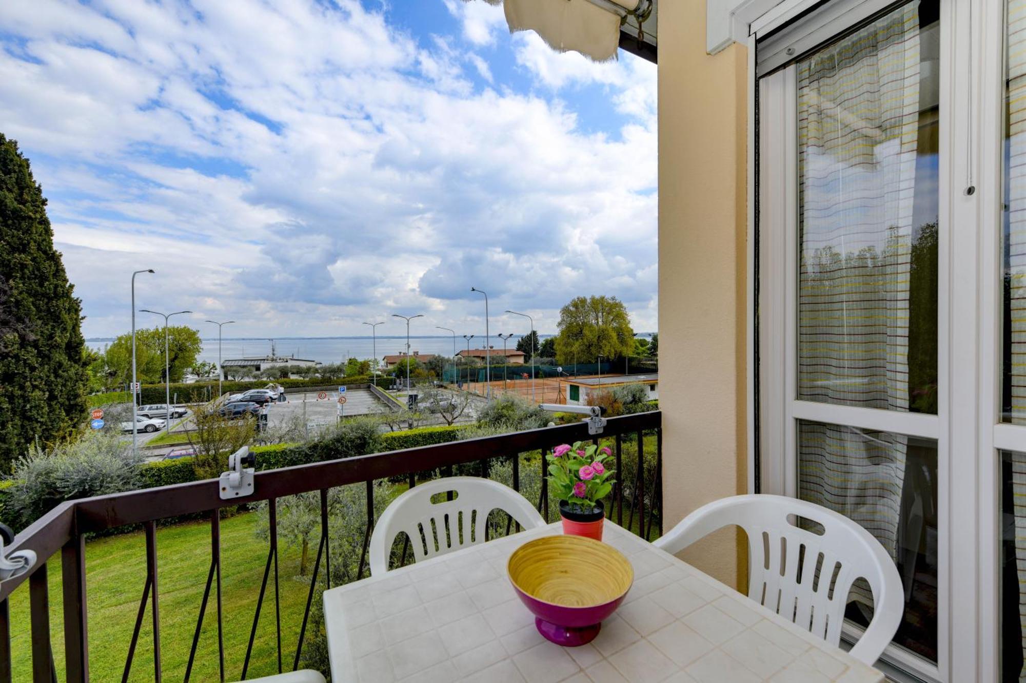Appartamento Martina Moniga del Garda Экстерьер фото