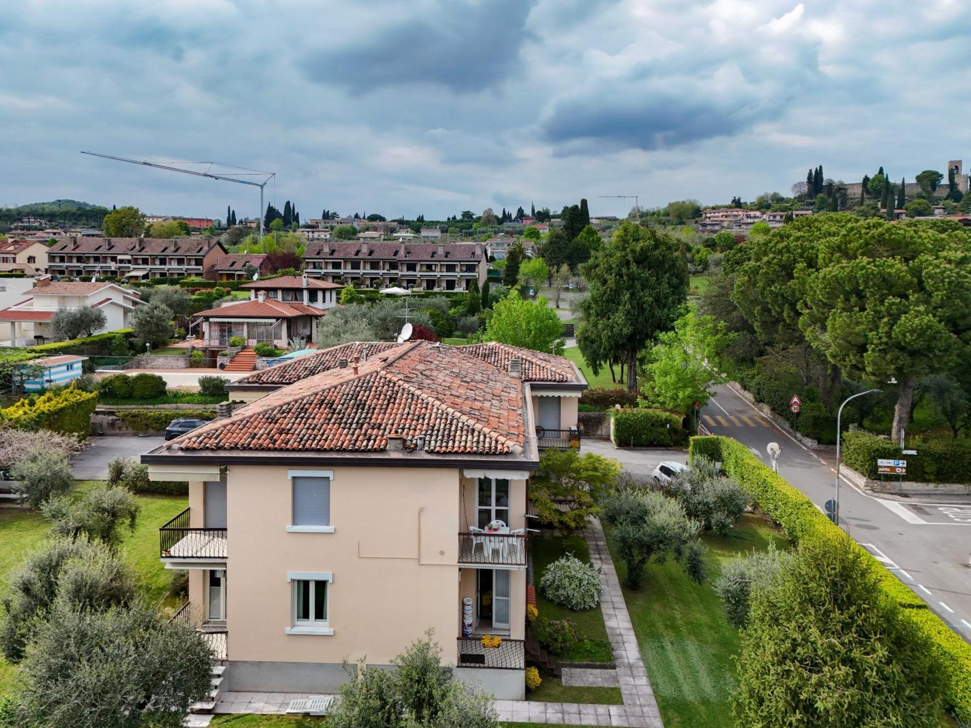 Appartamento Martina Moniga del Garda Экстерьер фото